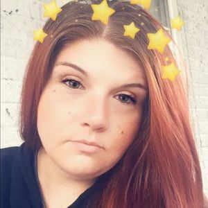 Meet your Posher, Katelyn